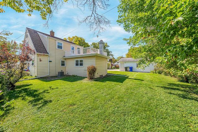 1348 W HARRIS STREET, Appleton, WI 54914