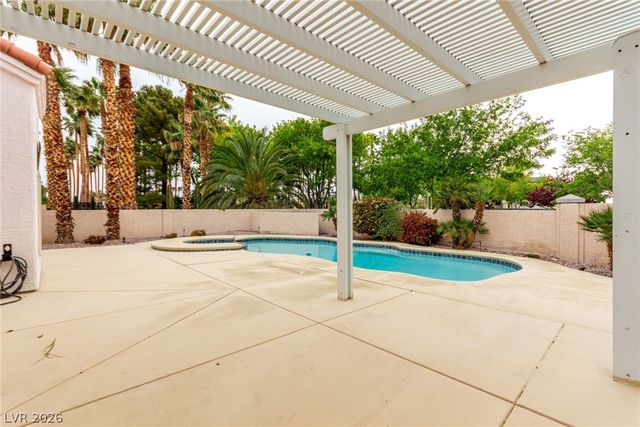 2412 SHADY VISTA Drive, Las Vegas, NV 89134
