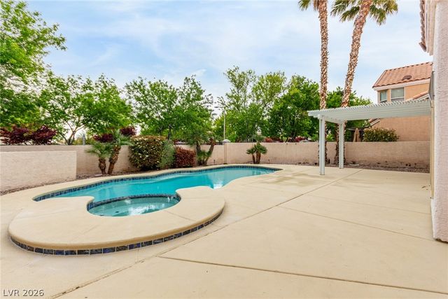 2412 SHADY VISTA Drive, Las Vegas, NV 89134