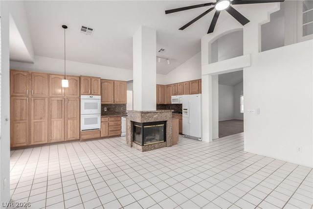 2412 SHADY VISTA Drive, Las Vegas, NV 89134