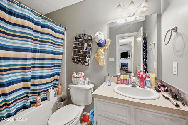 3726 Countryaire Drive, Ayden, NC 28513