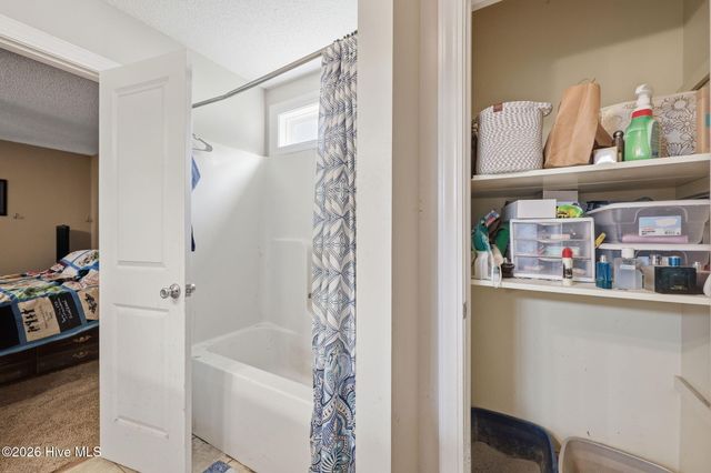 3726 Countryaire Drive, Ayden, NC 28513