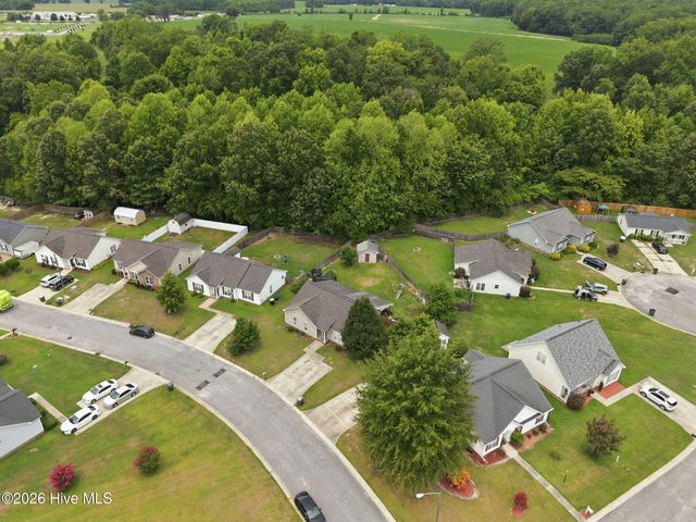 3726 Countryaire Drive, Ayden, NC 28513