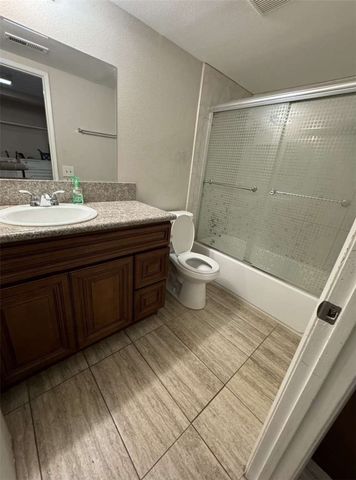 6733 Caro Street 47, Paramount, CA 90723