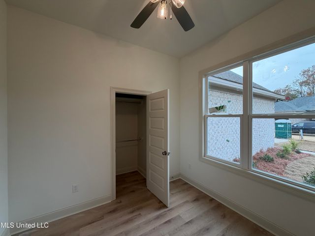 207 Anderson Oaks Drive, Pearl, MS 39208