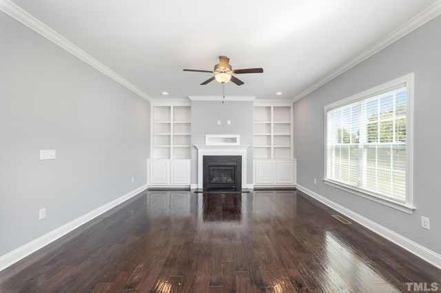 512 Walker Ranch Drive, Fuquay Varina, NC 27526