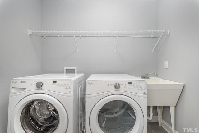 512 Walker Ranch Drive, Fuquay Varina, NC 27526