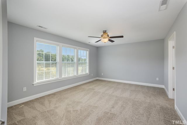 512 Walker Ranch Drive, Fuquay Varina, NC 27526