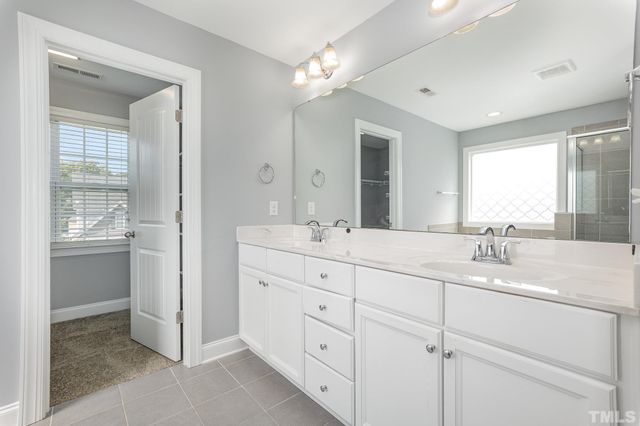 512 Walker Ranch Drive, Fuquay Varina, NC 27526