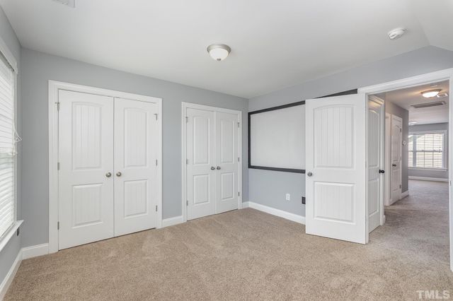 512 Walker Ranch Drive, Fuquay Varina, NC 27526