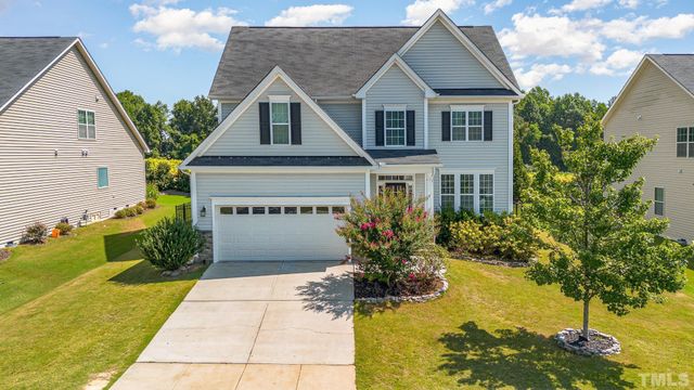 512 Walker Ranch Drive, Fuquay Varina, NC 27526