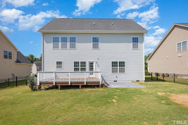 512 Walker Ranch Drive, Fuquay Varina, NC 27526