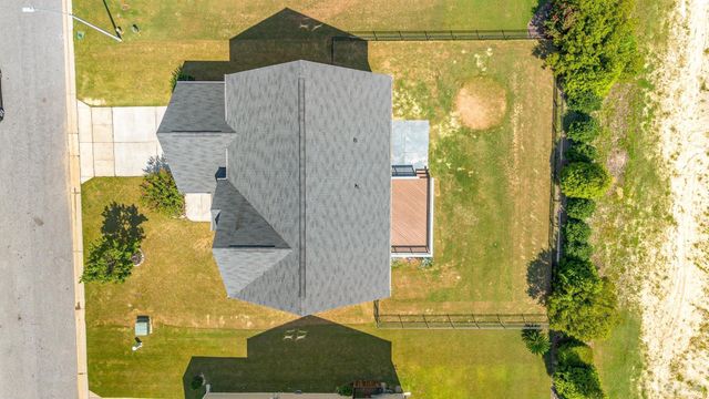 512 Walker Ranch Drive, Fuquay Varina, NC 27526