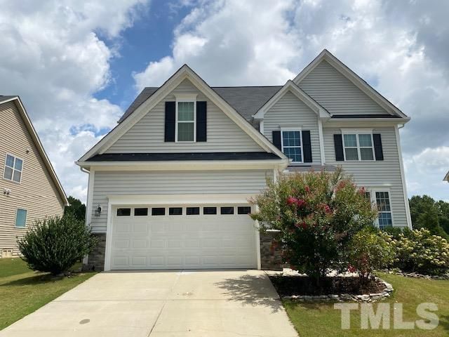 512 Walker Ranch Drive, Fuquay Varina, NC 27526