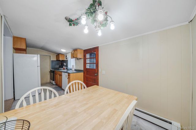 11 Rosemont Avenue, Farmingville, NY 11738