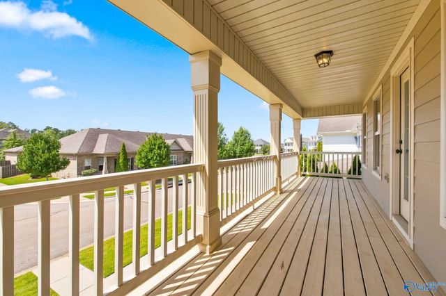 68 Atherton Circle SW, Huntsville, AL 35824