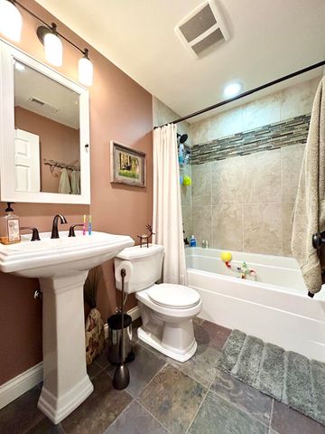 1-2 Woodson Bend Resort, Bronston, KY 42518