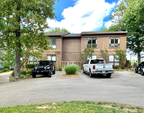 1-2 Woodson Bend Resort, Bronston, KY 42518
