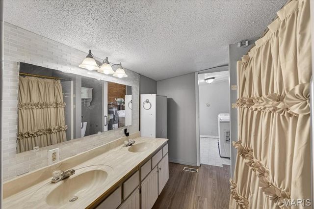 4267 Old Road, De Soto, MO 63020