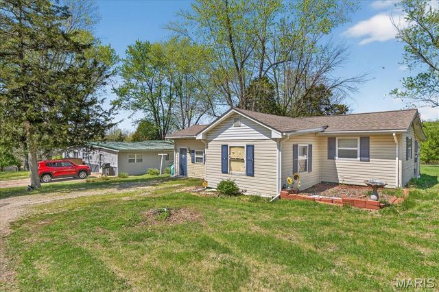 4267 Old Road, De Soto, MO 63020