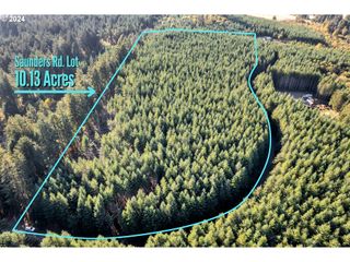 Cascade Woods Dr, Springfield, OR 97478