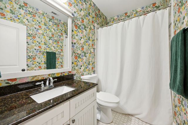 1906 S Henderson Street, Fort Worth, TX 76110