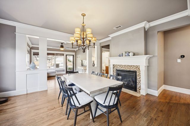 1906 S Henderson Street, Fort Worth, TX 76110