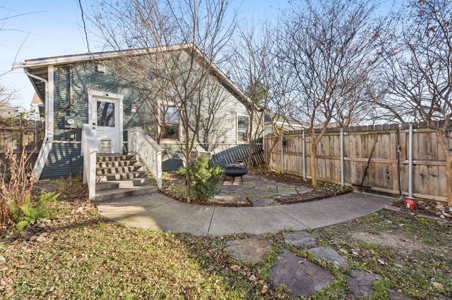 1906 S Henderson Street, Fort Worth, TX 76110