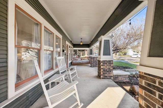 1906 S Henderson Street, Fort Worth, TX 76110