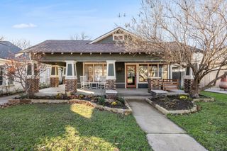 1906 S Henderson Street, Fort Worth, TX 76110