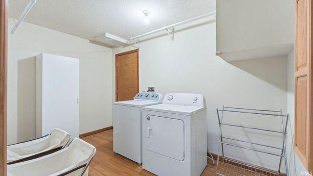 2101 White Plains Court, Fort Wayne, IN 46815