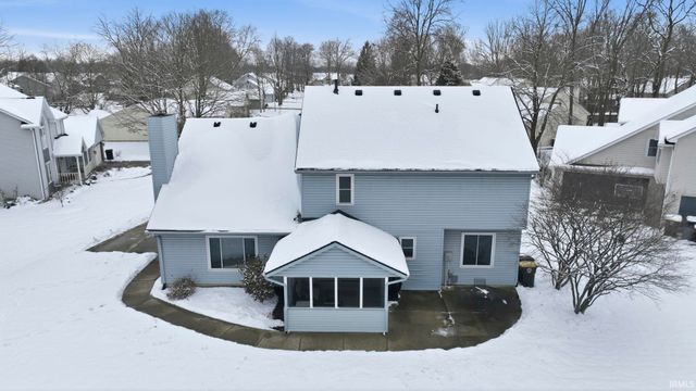 2101 White Plains Court, Fort Wayne, IN 46815