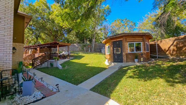 1812 Haley Circle, Carrollton, TX 75006