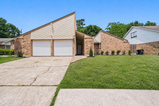 5323 Mossgrey Lane, Spring, TX 77373