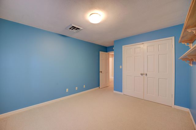 220 BARRETT ST, Bolivar, TN 38008