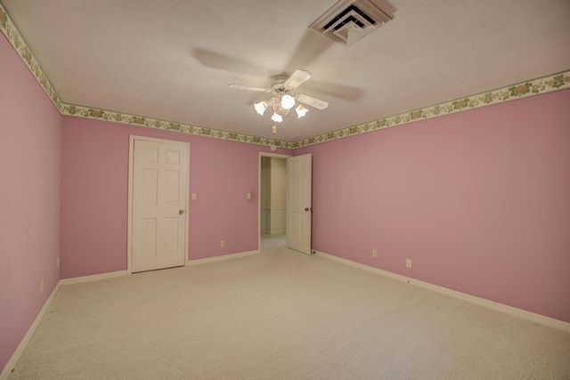 220 BARRETT ST, Bolivar, TN 38008