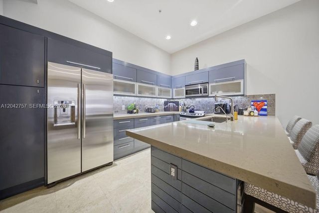 710 NE 3rd Avenue, Fort Lauderdale, FL 33304