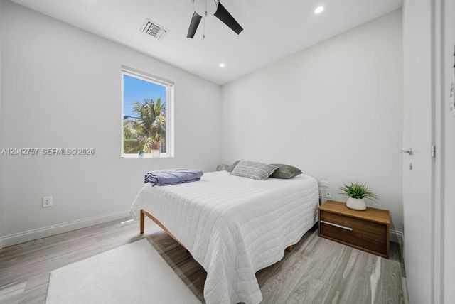 710 NE 3rd Avenue, Fort Lauderdale, FL 33304