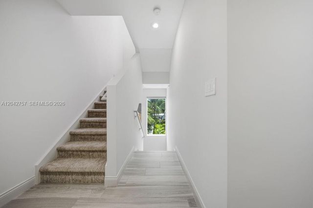710 NE 3rd Avenue, Fort Lauderdale, FL 33304