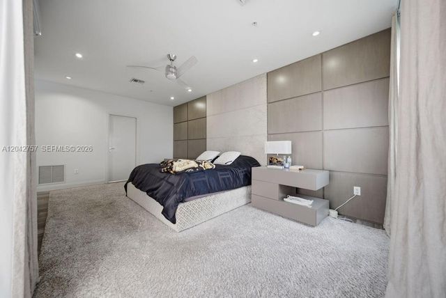 710 NE 3rd Avenue, Fort Lauderdale, FL 33304