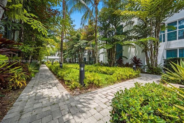 710 NE 3rd Avenue, Fort Lauderdale, FL 33304