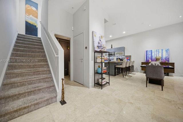 710 NE 3rd Avenue, Fort Lauderdale, FL 33304