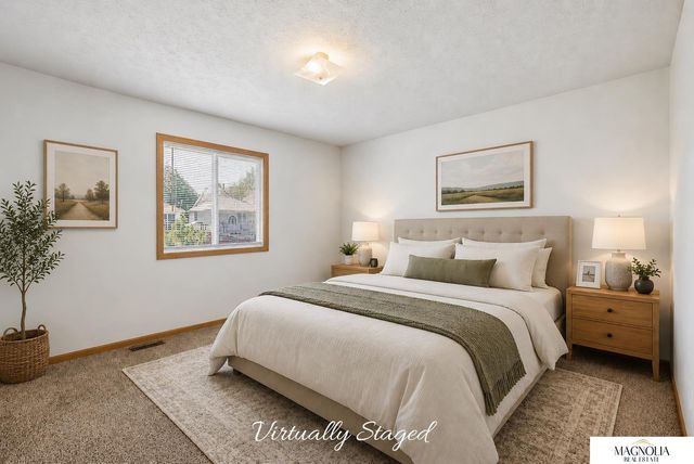 6933 N Steamboat Drive, Lincoln, NE 68521
