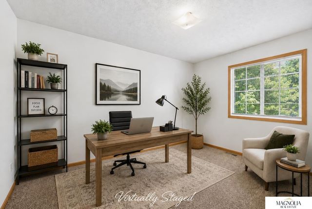 6933 N Steamboat Drive, Lincoln, NE 68521
