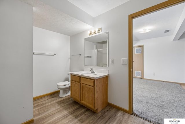 6933 N Steamboat Drive, Lincoln, NE 68521