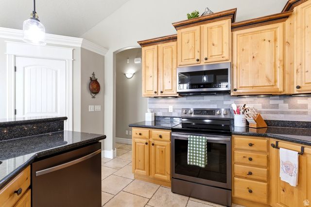 2639 S 2975 W, West Haven, UT 84401