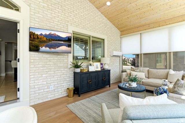 2639 S 2975 W, West Haven, UT 84401