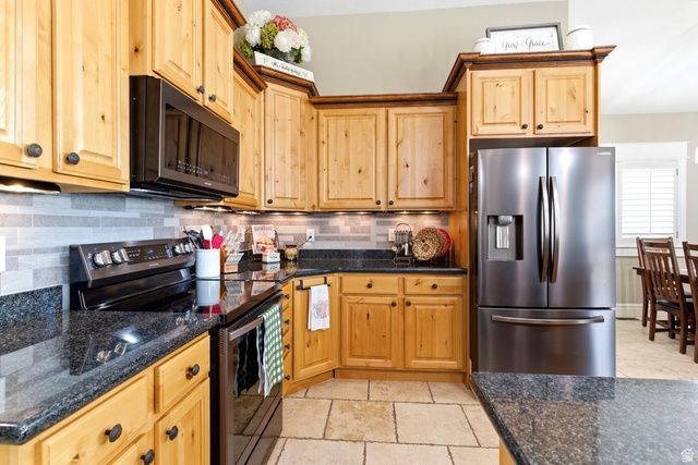 2639 S 2975 W, West Haven, UT 84401