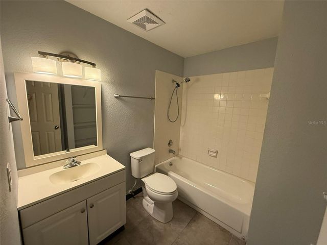 1836 N CRYSTAL LAKE DRIVE 64, Lakeland, FL 33801