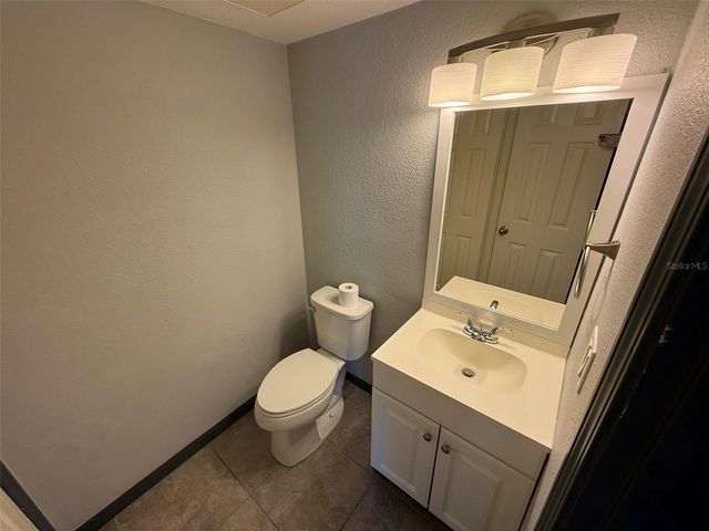 1836 N CRYSTAL LAKE DRIVE 64, Lakeland, FL 33801